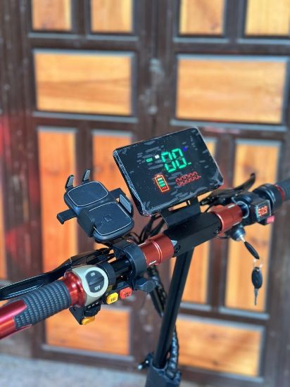 صورة سكوتر الوحش محركين X15 ببطاريه 48 فولت 3000 واط